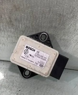 Nissan Qashqai ESP acceleration yaw rate sensor 0265005757 479300006r