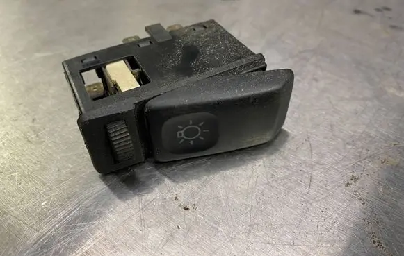 Volkswagen Golf II Light switch 191941531K