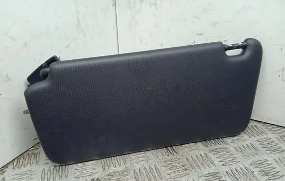 Mercedes-Benz GLA W156 Sun visor A1768101400