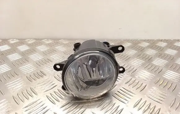 Toyota RAV 4 (XA30) Front fog light 812100W050