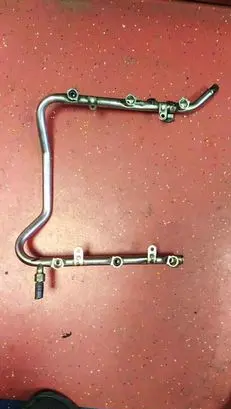 Mercedes-Benz ML W163 Fuel main line pipe 1120700095 0280151038
