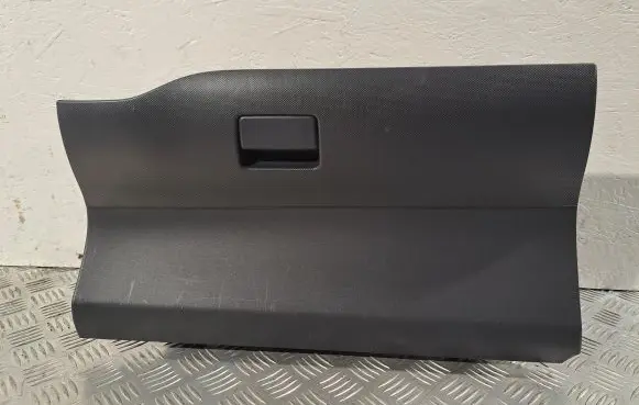 Toyota Auris 150 Glove box 5555002130B0 5555102150