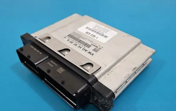 Volkswagen Golf VII Engine control unit/module ECU 04E907309BL IMPRK1563536