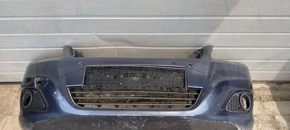 Opel Zafira B Front bumper