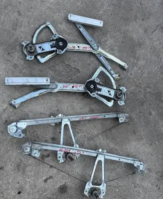 Mercedes-Benz 190 W201 Rear door window regulator with motor 0342490