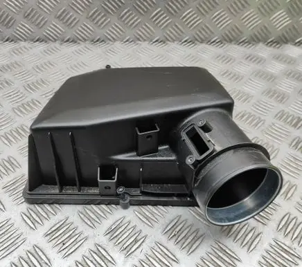 Volvo XC40 Air filter box cover 32336642