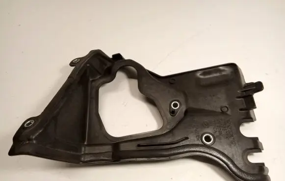 Volvo XC60 Other engine bay part 31353775