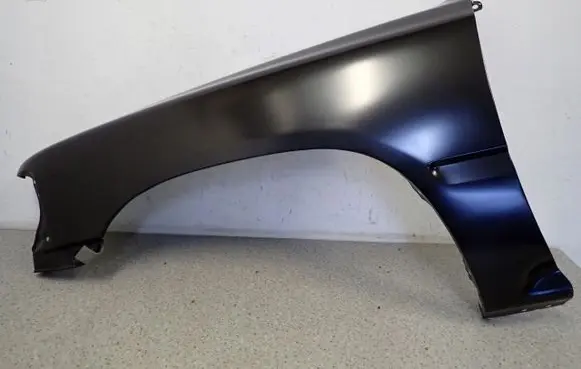 Toyota Hilux (N80, N90, N100, N110) Fender 
