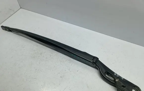 BMW 7 E65 E66 Front wiper blade arm 7144075 61617144075