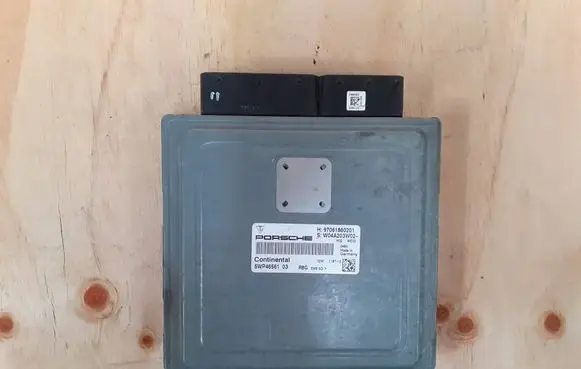Porsche Panamera (970) Engine control unit/module ECU 5WP4656103-PORSCHE 97061860201