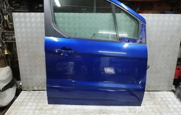 Ford Grand Tourneo Connect Front door