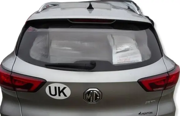 MG ZS Truck tailgate 
