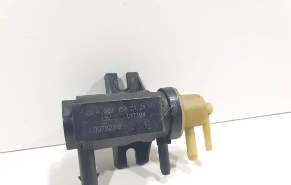 Mercedes-Benz E W212 Turbo solenoid valve A0091533128