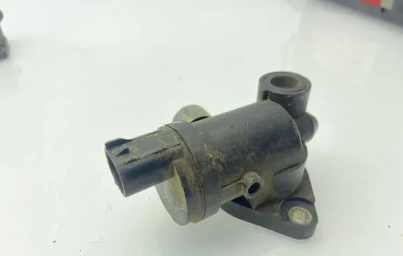 Subaru Legacy Intake manifold valve actuator/motor 