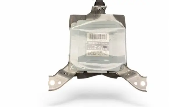 Toyota Prius (XW30) Transmission gearbox valve body 8953547020 0791001780