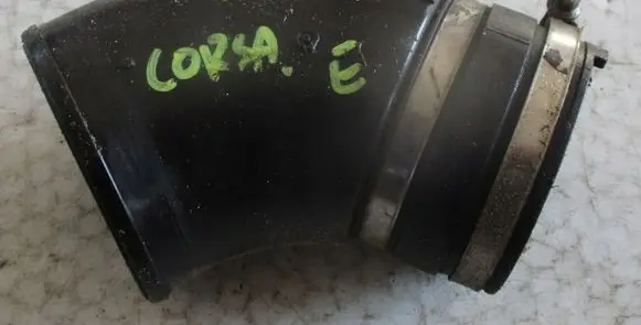 Opel Corsa E Air intake hose/pipe