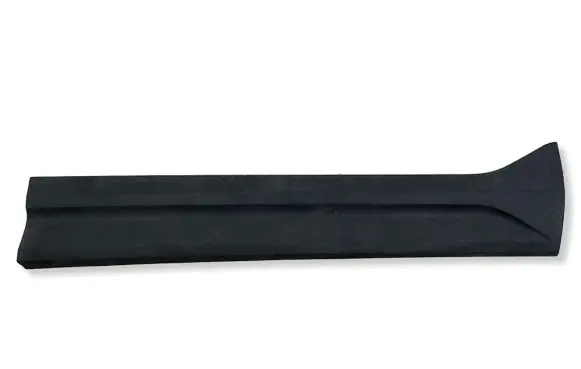 Volvo XC40 Front door trim (molding) 31448317