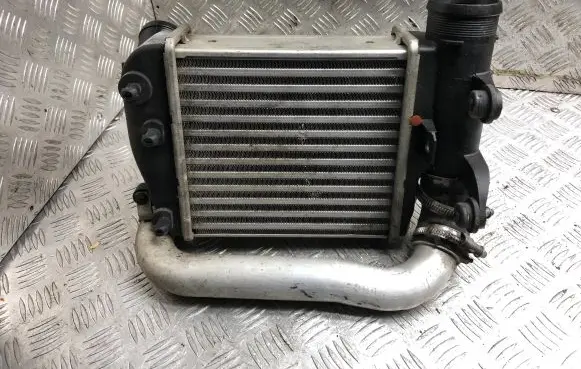 Audi A6 S6 C6 4F Intercooler radiator 4F0145806E