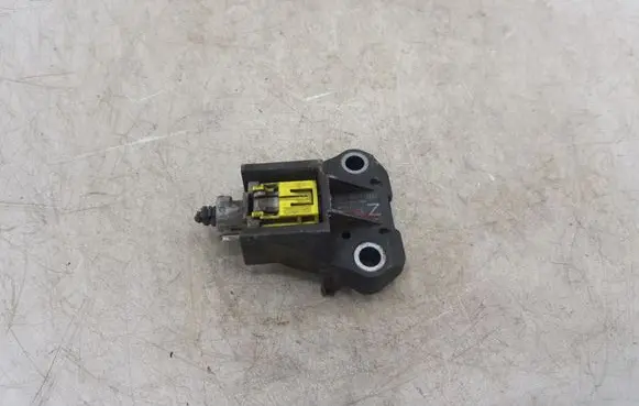 Lexus IS 220D-250-350 Airbag deployment crash/impact sensor 8917353040