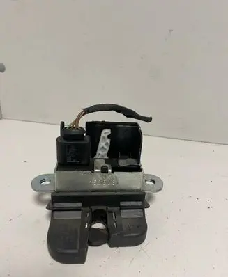 Seat Toledo III (5P) Tailgate/trunk/boot lock/catch/latch 5P5827505