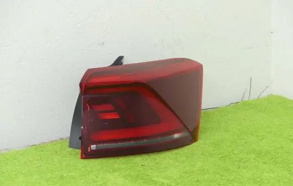 Volkswagen T-Roc Rear/tail lights 2GA945208B