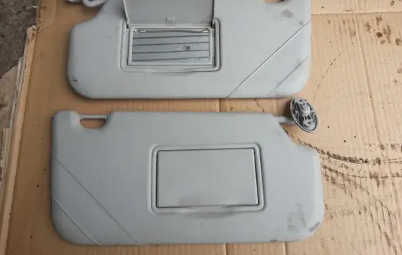 Ford Mondeo MK IV Sun visor