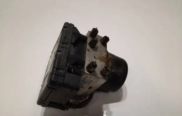 Jeep Cherokee III KJ ABS Pump