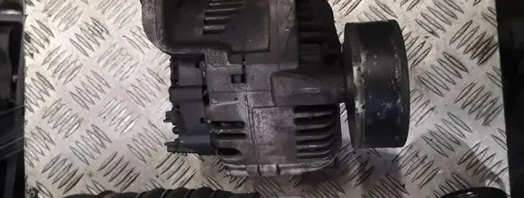 BMW 5 E60 E61 Generator/alternator 7797521