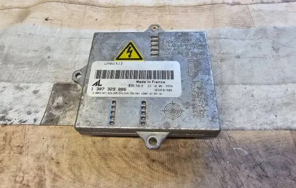Mazda 6 Headlight ballast module Xenon 1307329086 1039F01508