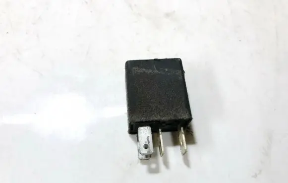 Fiat Doblo Other relay 46520411