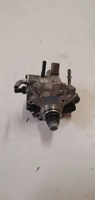 Infiniti Q50 Fuel injection high pressure pump A6510700900 0088839BJE