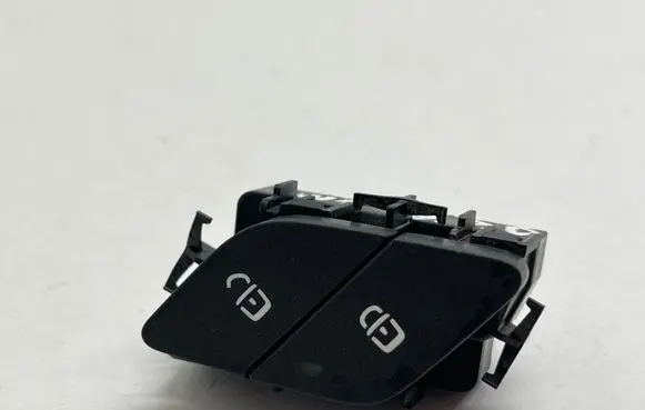 Mercedes-Benz A W177 Central locking switch button A2479052301 12589339 200204