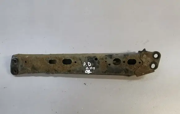 Toyota Auris 150 Front subframe