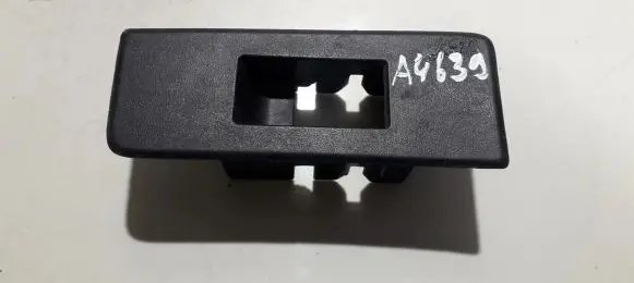 Toyota Verso Front door window switch trim 742720f010 74272-0f010