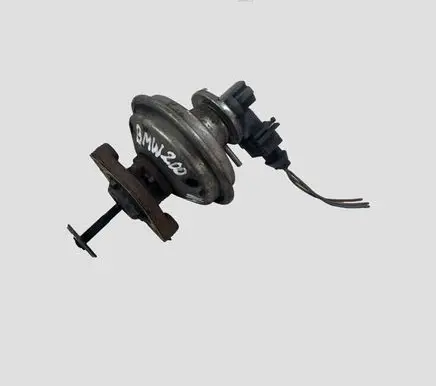 BMW 1 E81 E87 EGR valve 7801942