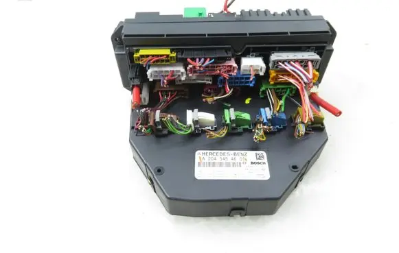 Mercedes-Benz C AMG W204 Fuse box set A2045454601