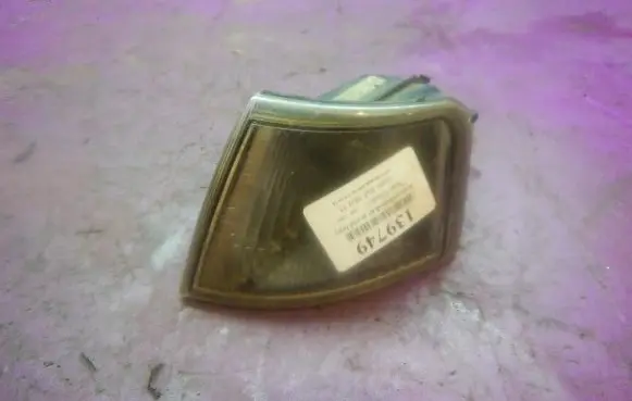 Seat Toledo II (1M) Front indicator light