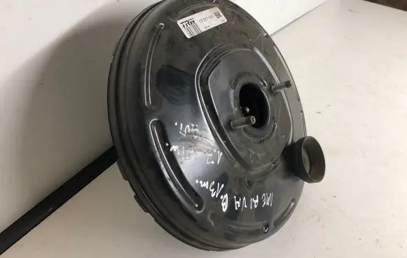 Opel Meriva B Brake booster 13257625BK