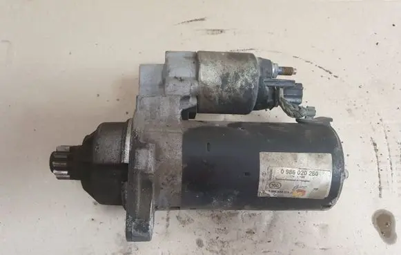 Volkswagen PASSAT B6 Starter motor 0986020260