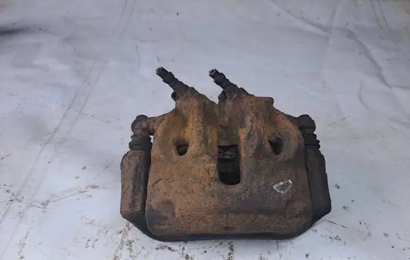 Fiat Ducato Front brake caliper