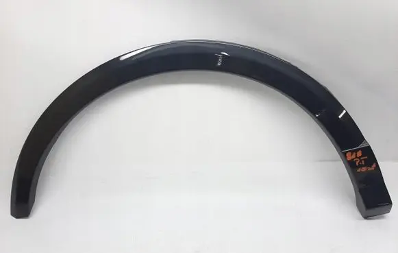 Audi Q2 - Rear arch trim 949