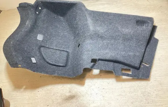 Volvo XC40 Trunk/boot side trim panel 32310614