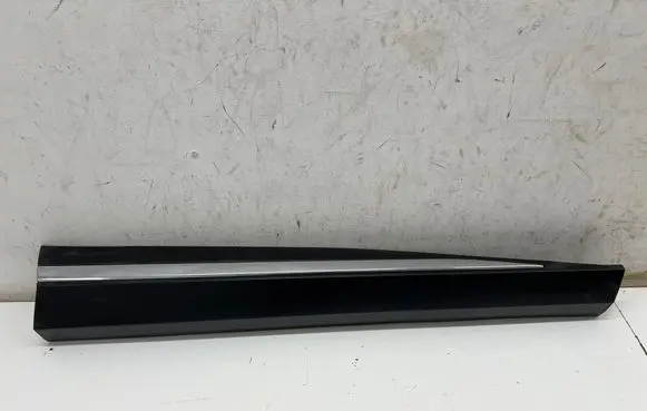 Nissan X-Trail T33 Front door trim (molding) 808706RA0B