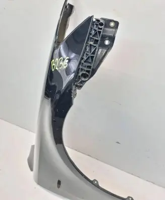 Lexus IS 220D-250-350 Fender