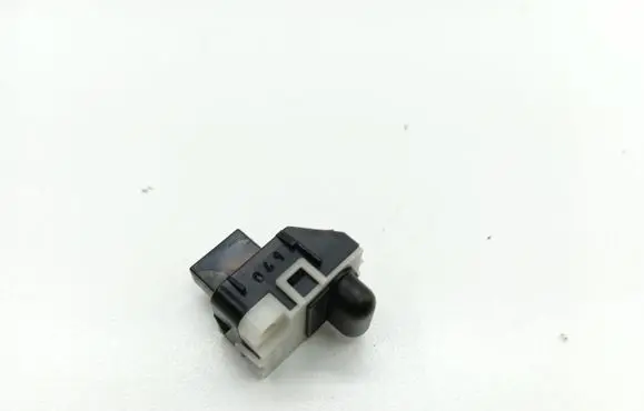 Audi A6 S6 C5 4B Sun solar sensor 4D0907539