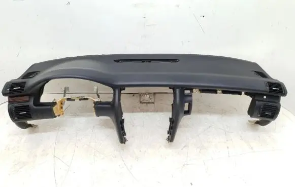 Audi A8 S8 D2 4D Dashboard 4D1057001