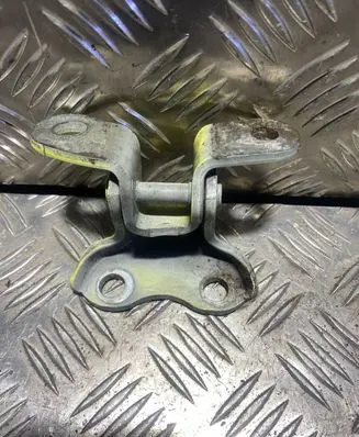 Toyota Aygo AB40 Front door lower hinge 