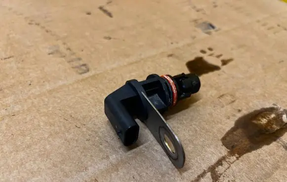 Cadillac Escalade Crankshaft position sensor 12623094