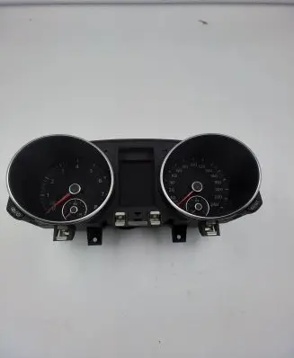 Volkswagen Golf VI Speedometer (instrument cluster) 5K0920862 1219017873 VDD024080