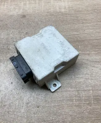 Toyota Corolla E120 E130 Window wiper relay 150696